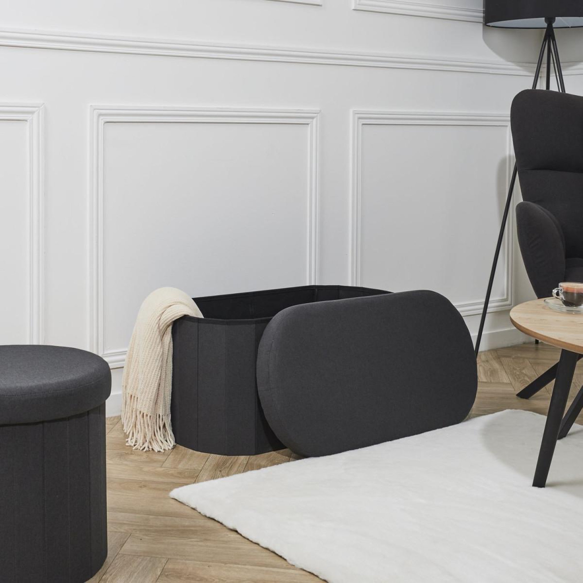 Voir la diapositive 6 : The Home Deco Factory Banc coffre pliable  pills  76cm noir