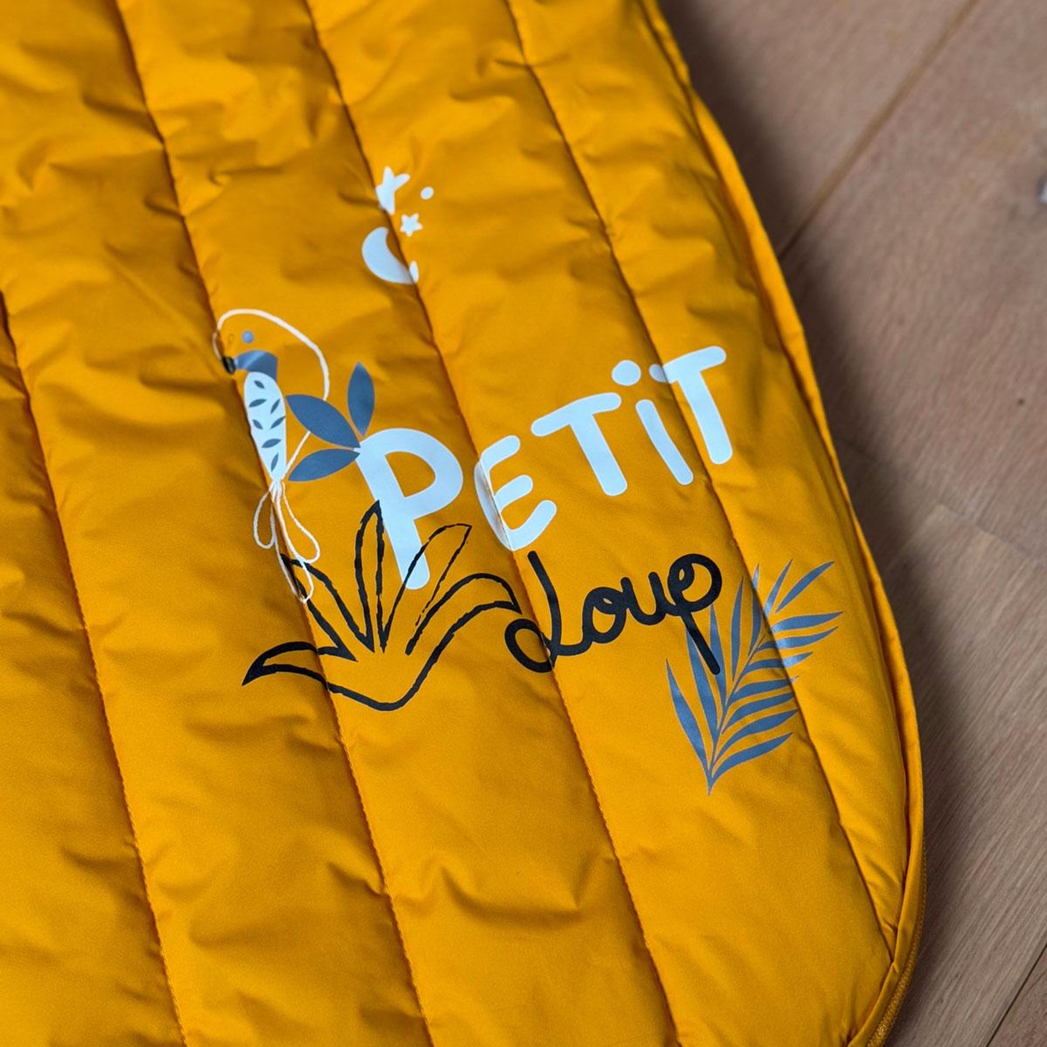 Voir la diapositive 5 : Petit Béguin Nid d'ange Petit Loup