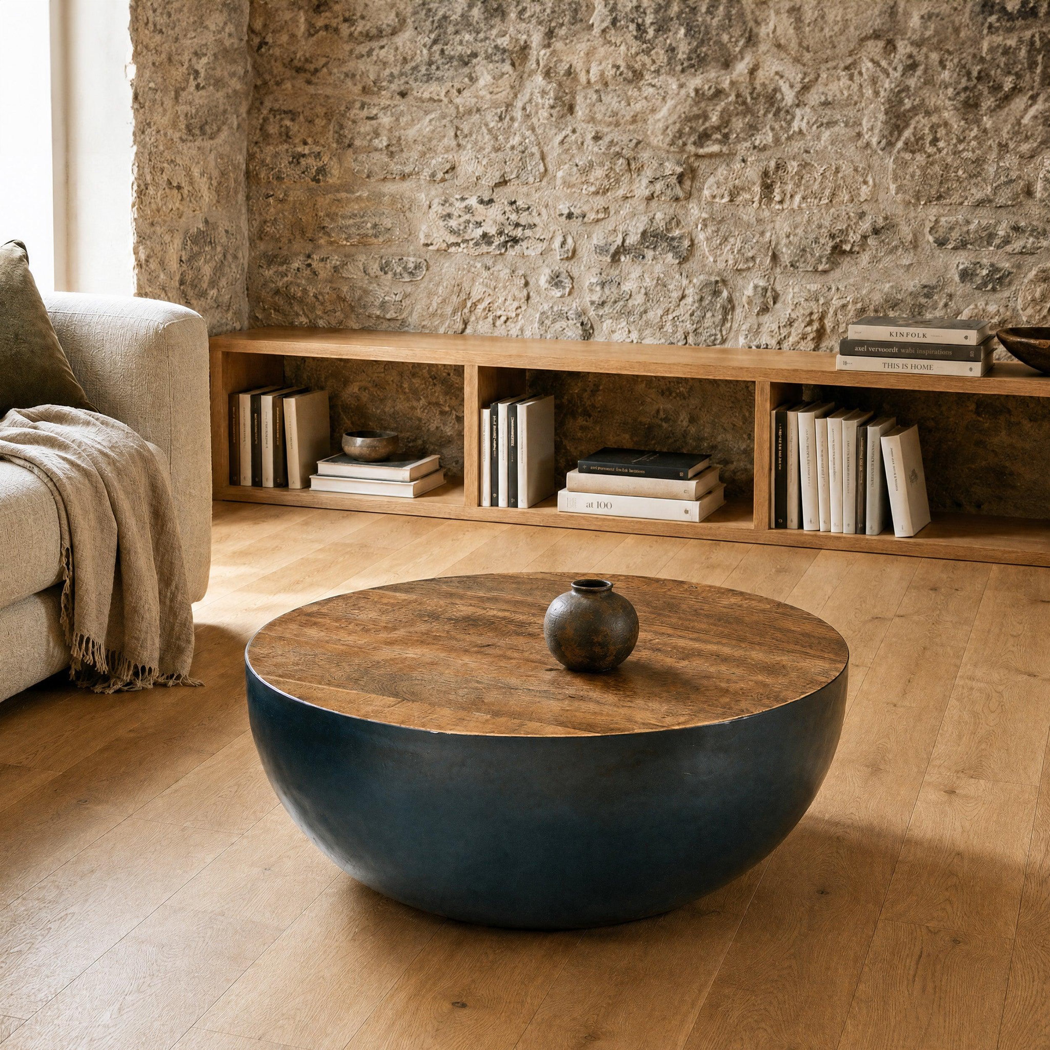 Voir la diapositive 2 : MAISON PAVANE Table basse ronde en bois massif et métal d90 cm-tajy