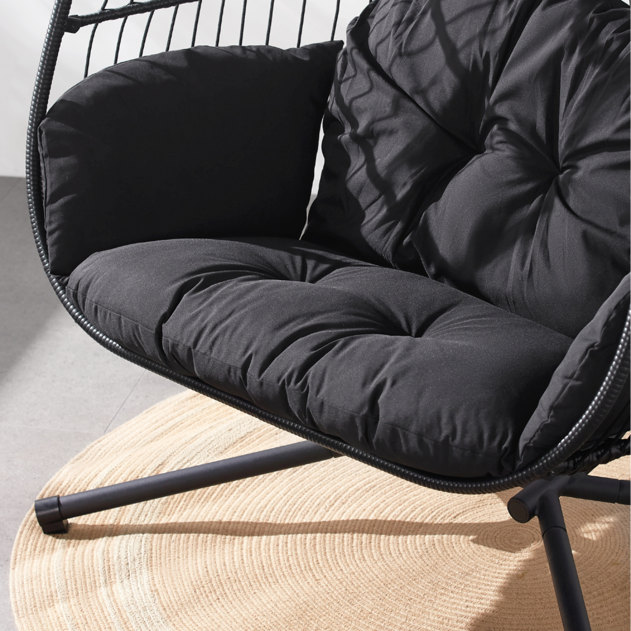 Voir la diapositive 5 : CONCEPT USINE Fauteuil suspendu 2 places noir faro