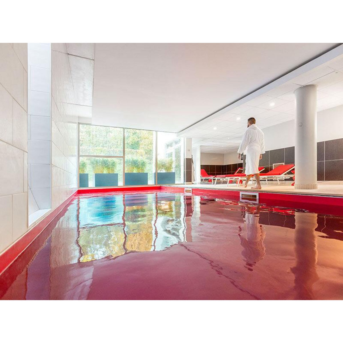 Smartbox 2 jours en hôtel 4* avec piscine, sauna et champagne près de Paris - Coffret Cadeau Séjour