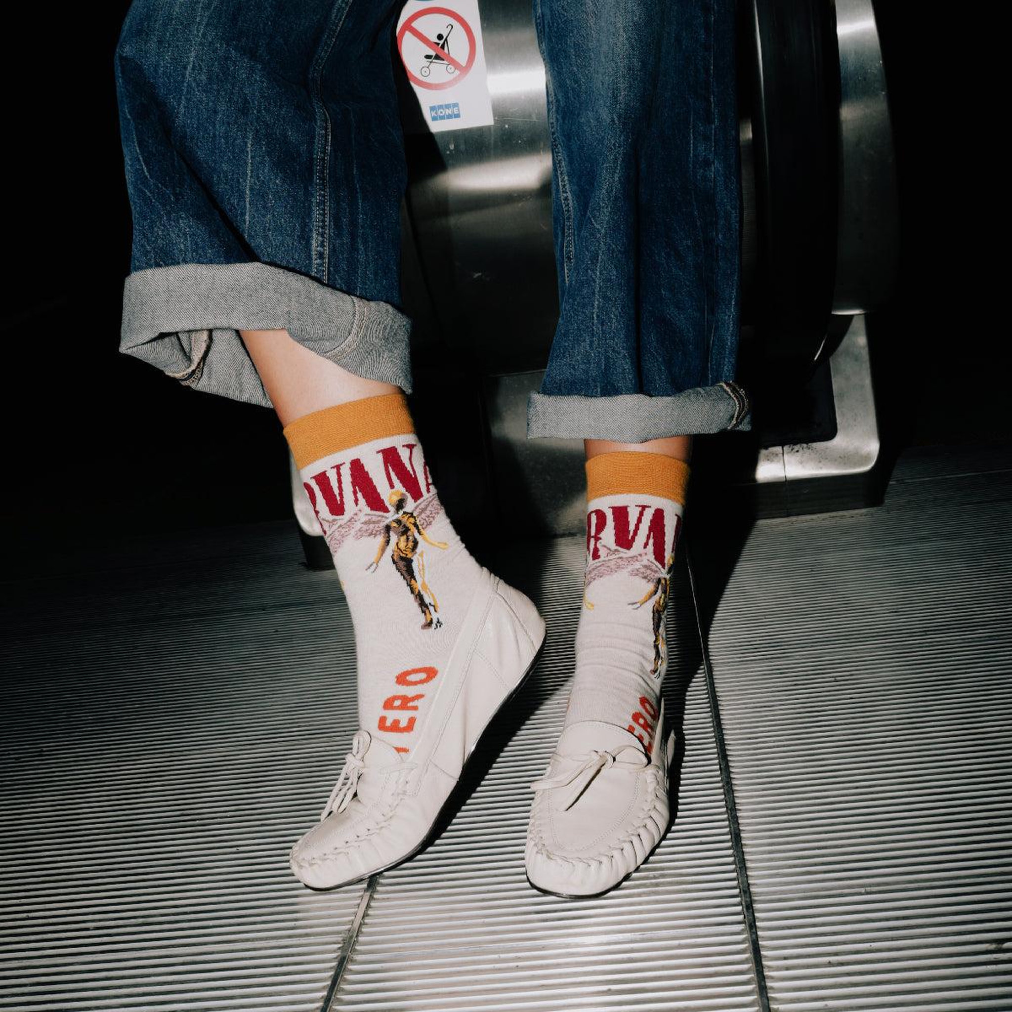 Voir la diapositive 2 : SOCK AFFAIRS Chaussettes nirvana, in utero