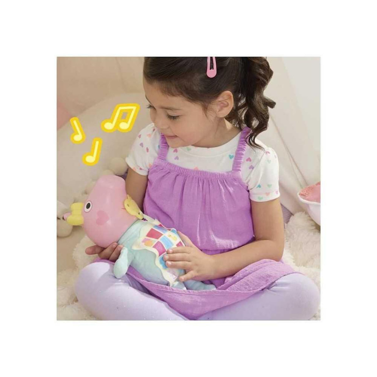 HASBRO Peppa Pig Gros câlins Evie, poupée interactive avec accessoires, des 3 ans