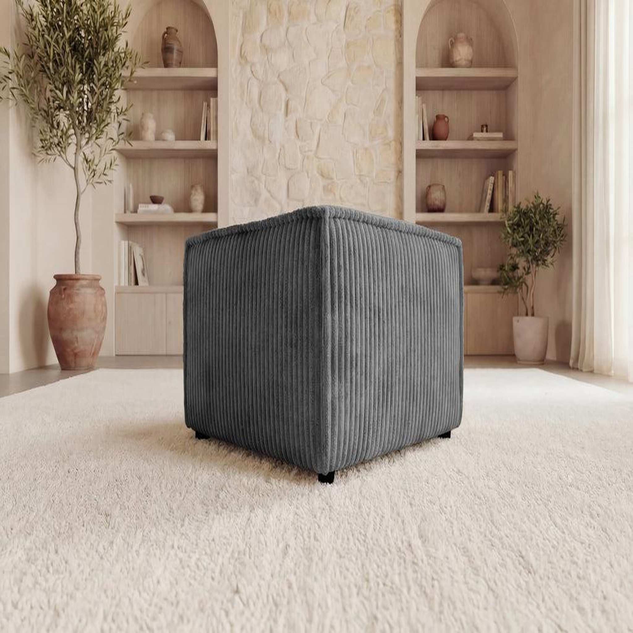 Voir la diapositive 3 : CASANOVA PARIS Laria - pouf gros velours côtelé