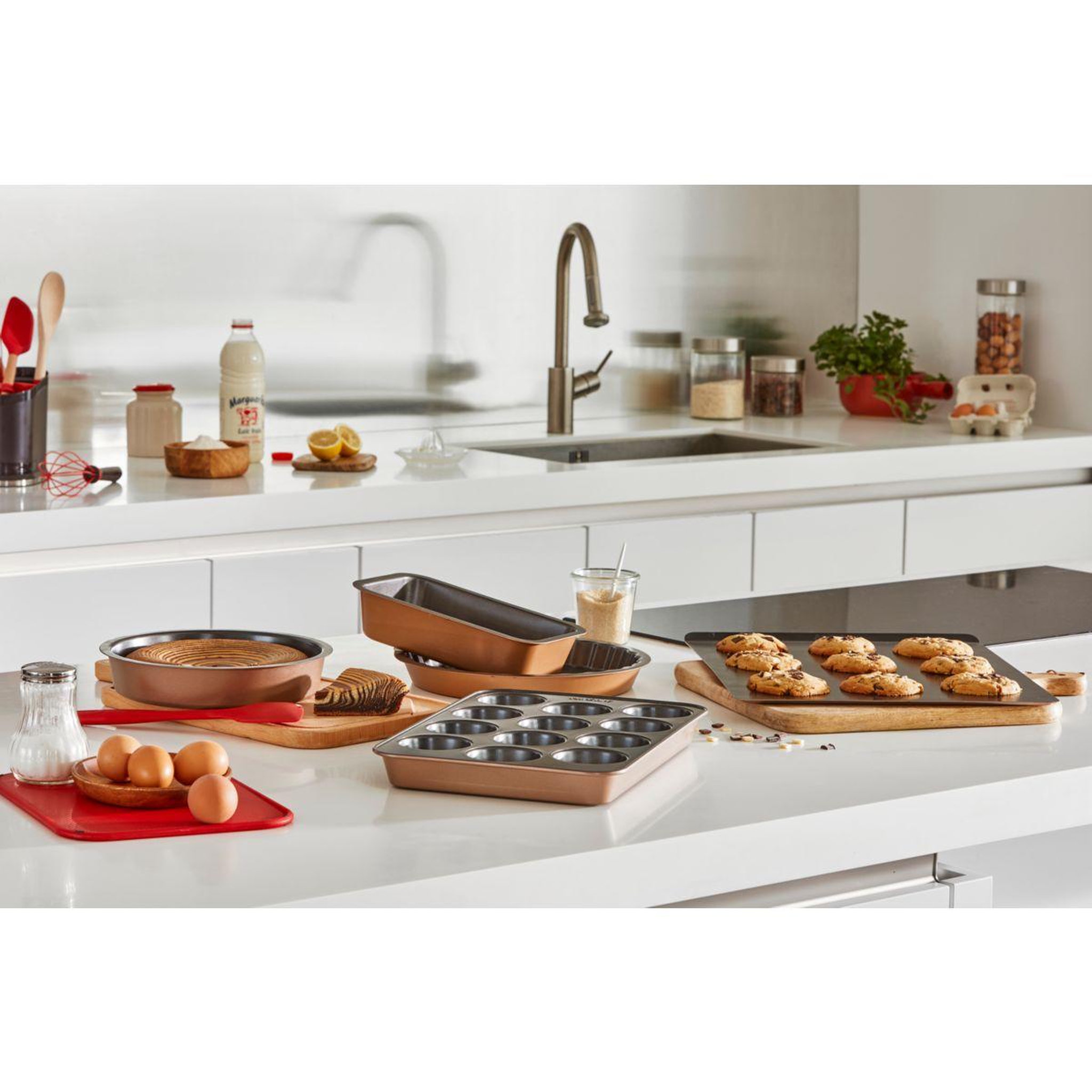 Voir la diapositive 5 : TEFAL Plaque de cuisson a patisserie 36x40 cm airbake