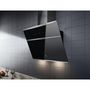 Voir la diapositive 2 : ELECTROLUX Hotte décorative murale inclinée EFV716K Breeze H2H