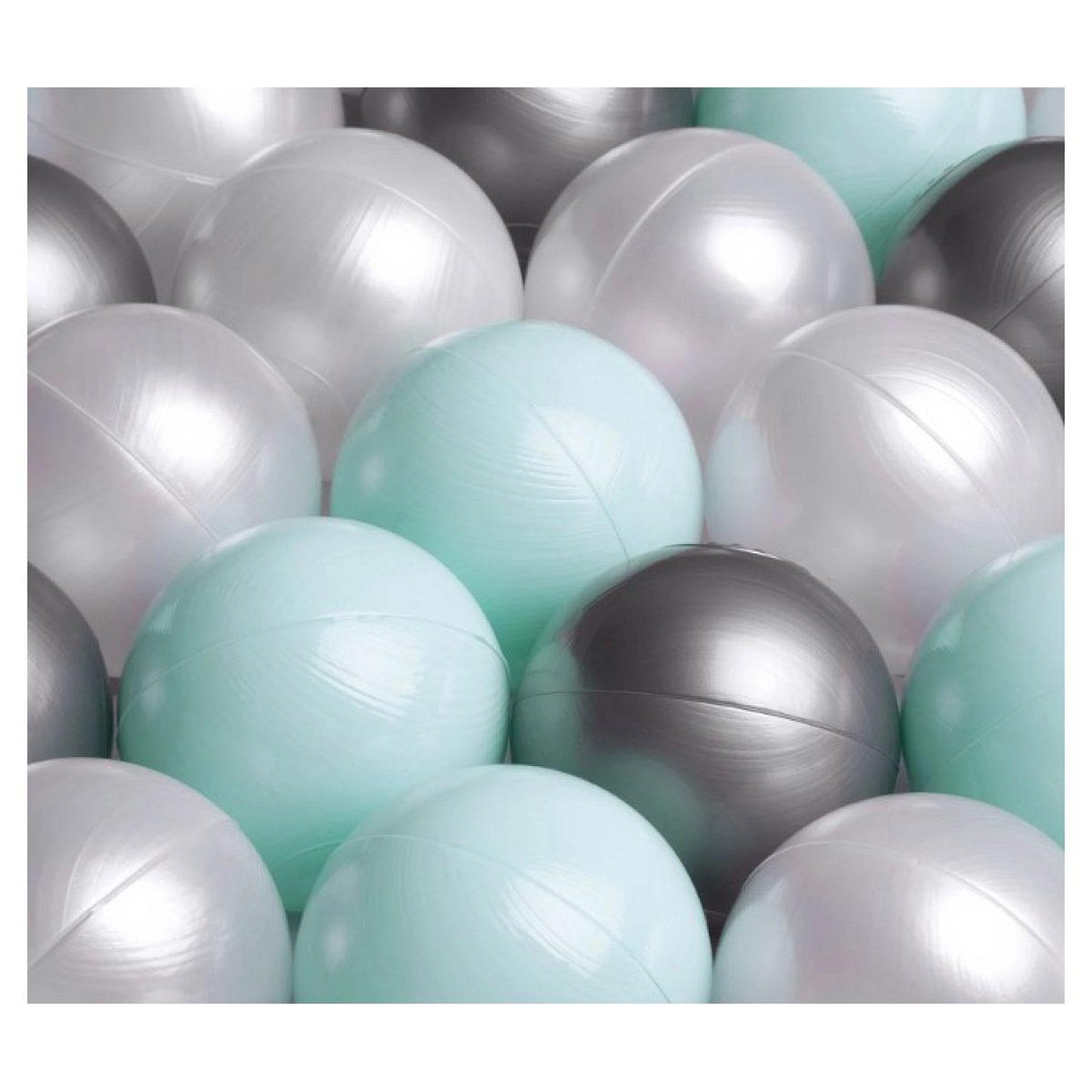 Voir la diapositive 3 : PLUSH NEST Piscine 95x30 en velours vert 200 balles : perle perle menthe argent