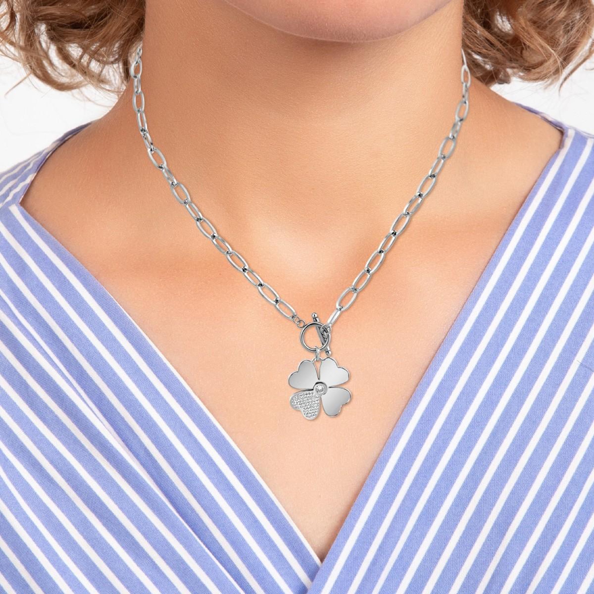 Voir la diapositive 2 : SC CRYSTAL Collier trèfle SC Crystal orné de Cristaux scintillants