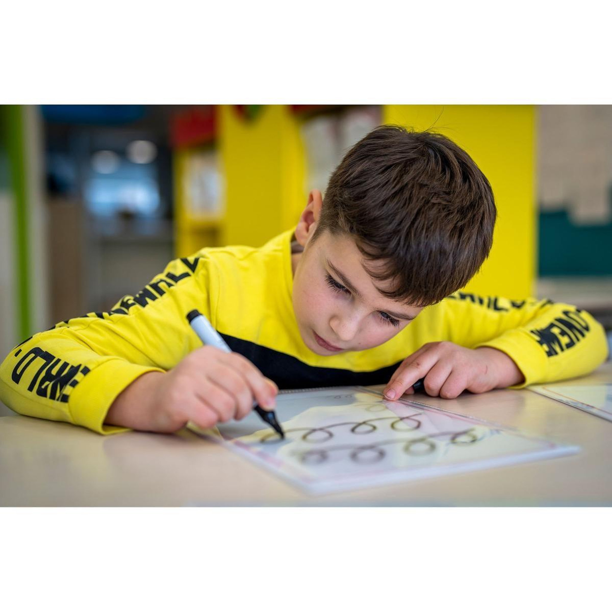 Voir la diapositive 2 : EDUCO Motricité d'écriture - cartes à motifs