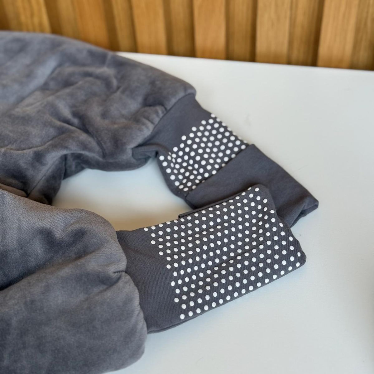 Petit Béguin Turbulette d'hiver avec pieds retroussables et manches amovibles Boavista