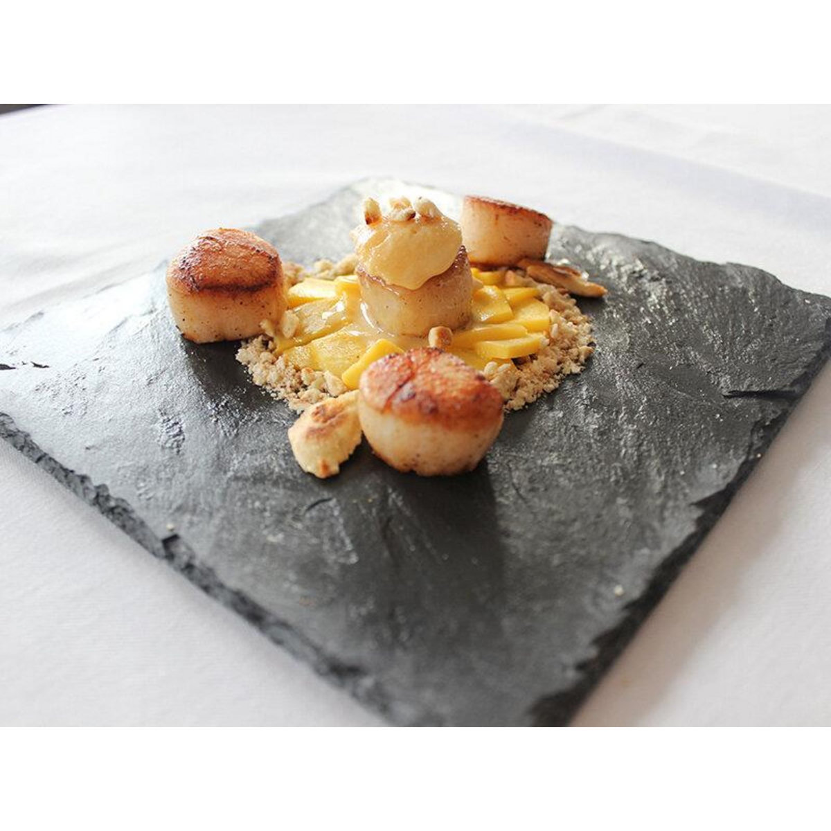 Smartbox Escapade de 2 jours dans un château avec dîner, champagne et visite, près de Bourges - Coffret Cadeau Séjour