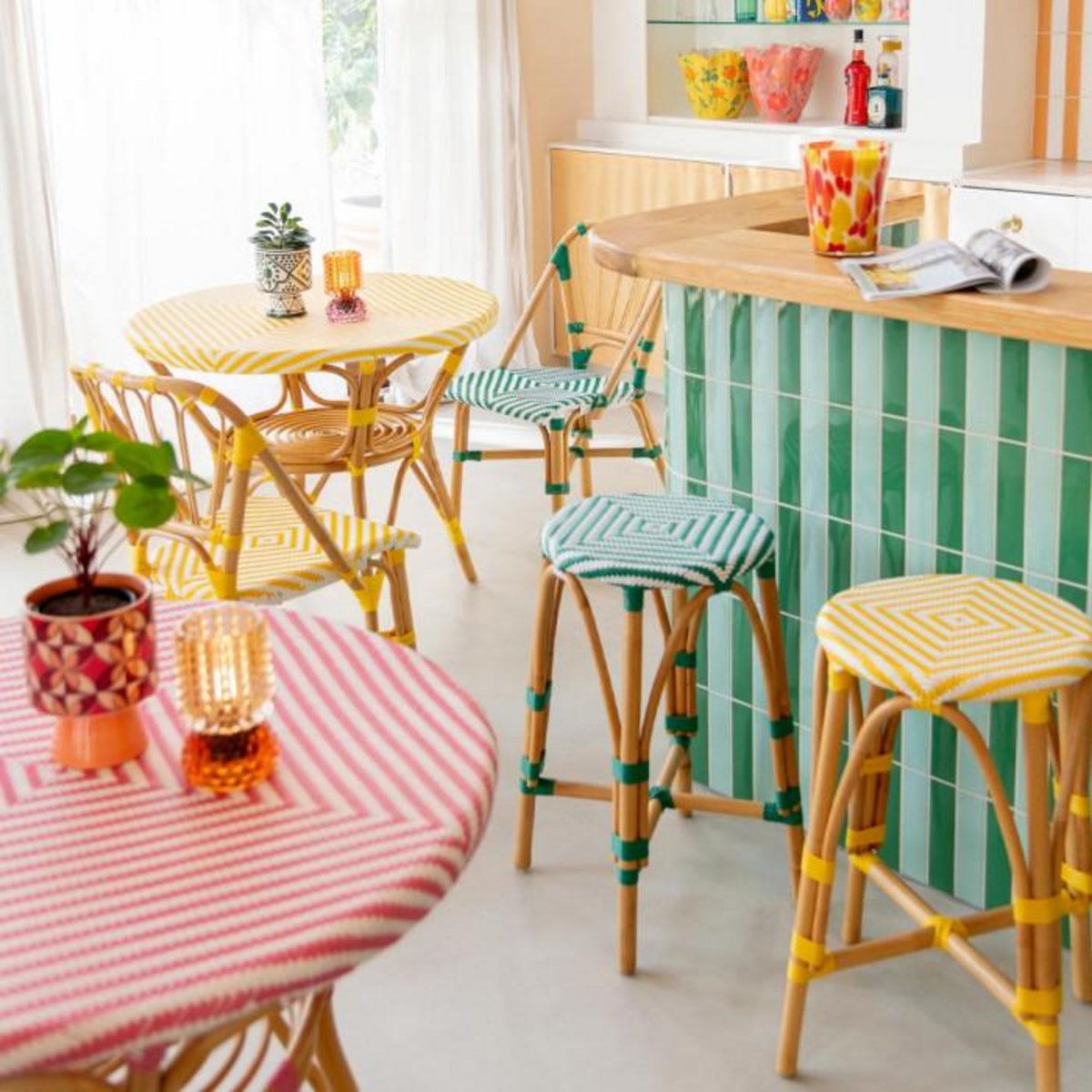 Paris Prix Tabouret de Bar en Rotin  Danial  65cm Jaune