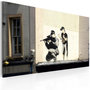 Voir la diapositive 1 : Paris Prix Tableau Imprimé  Tireur & Garçon - Banksy  40x60cm