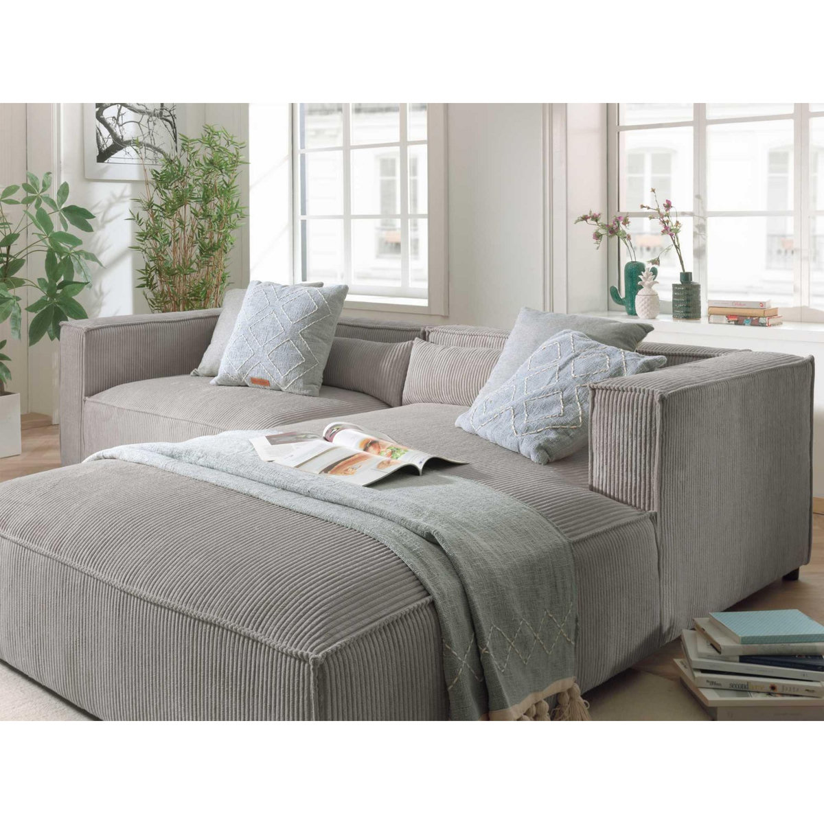 LISA DESIGN Ela - canapé d'angle droit 4 places - en velours côtelé - style contemporain