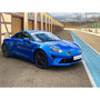 Voir la diapositive 4 : Smartbox Stage de pilotage : 2 tours sur circuit en Alpine A110 S près de Colmar - Coffret Cadeau Sport & Aventure