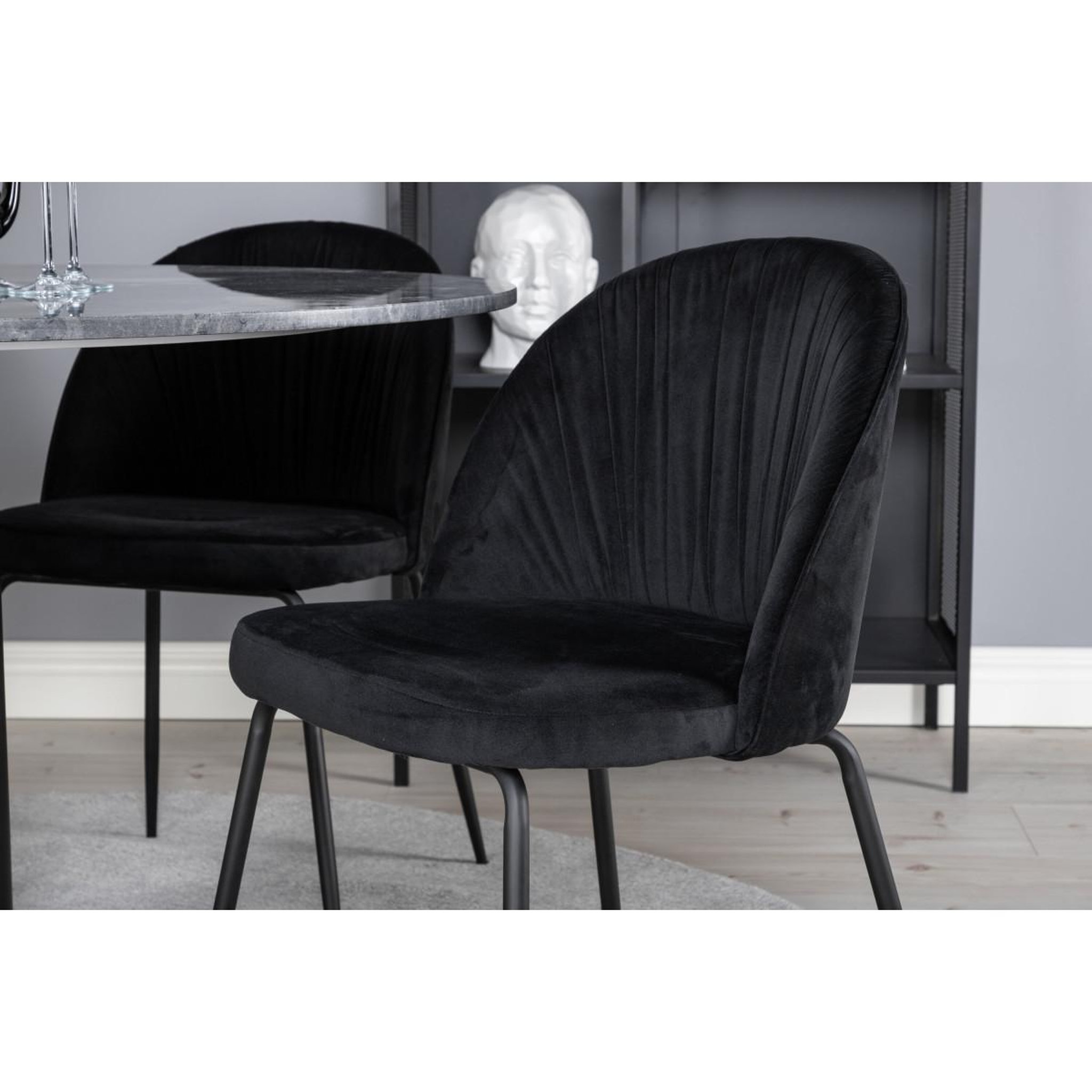 Voir la diapositive 5 : Paris Prix Ensemble table à manger & 4 chaises  estelle & wrinkles  106cm gris foncé & noir