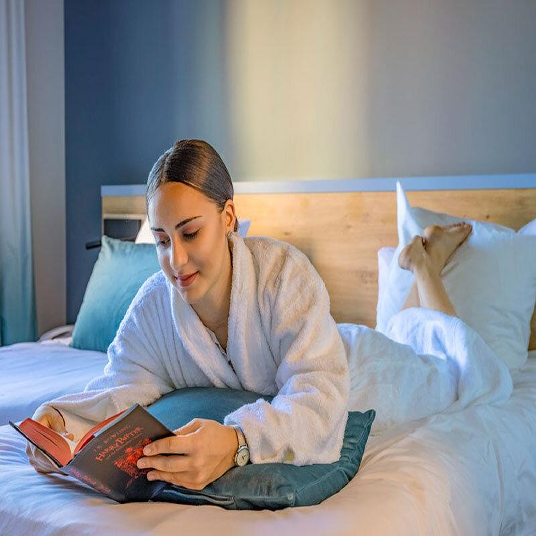 Voir la diapositive 4 : Smartbox Séjour de 2 jours en hôtel mercure 4* près de lyon avec apéritif et verre de vin - coffret cadeau séjour