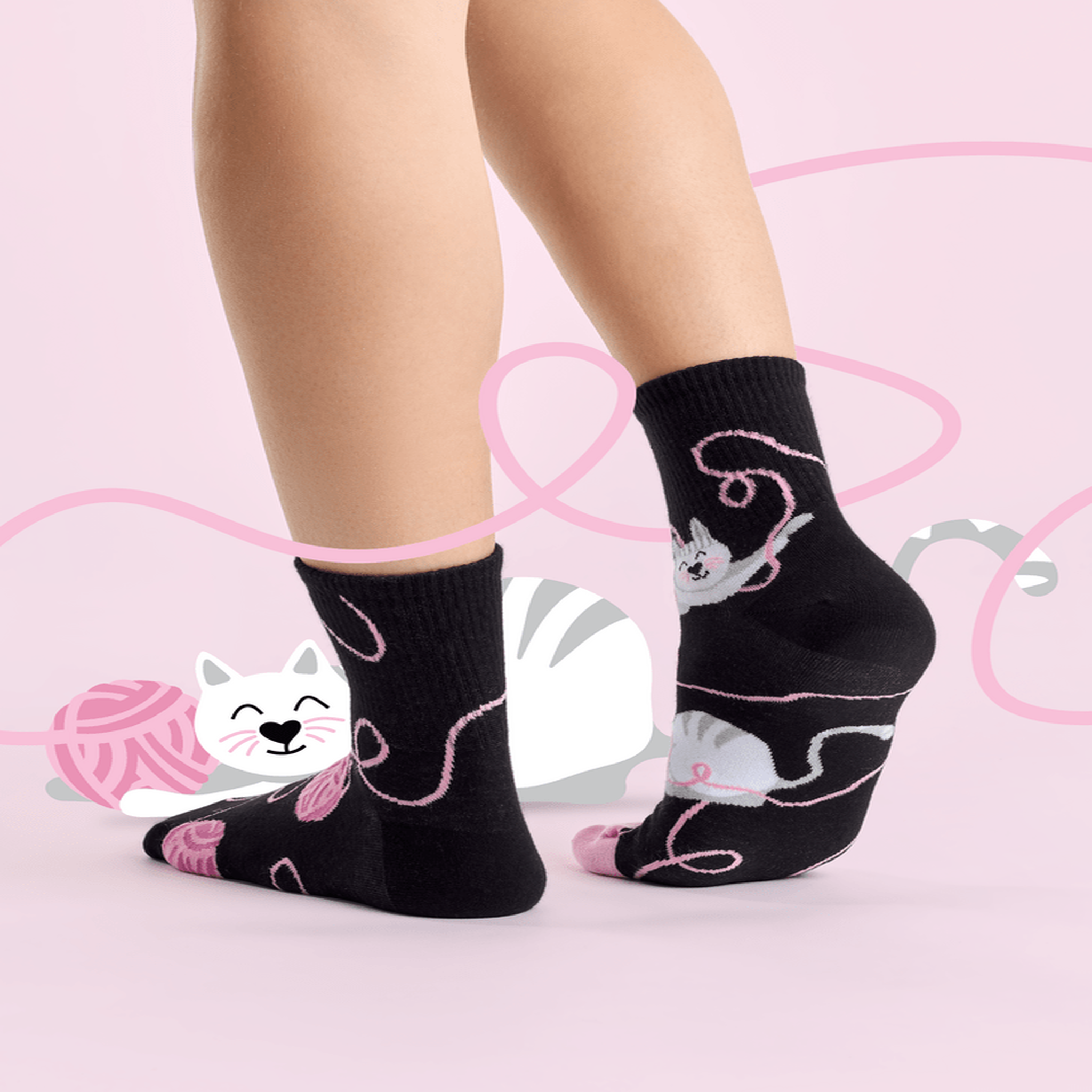 Voir la diapositive 4 : DEDOLES Chaussettes courtes chat et pelote de laine