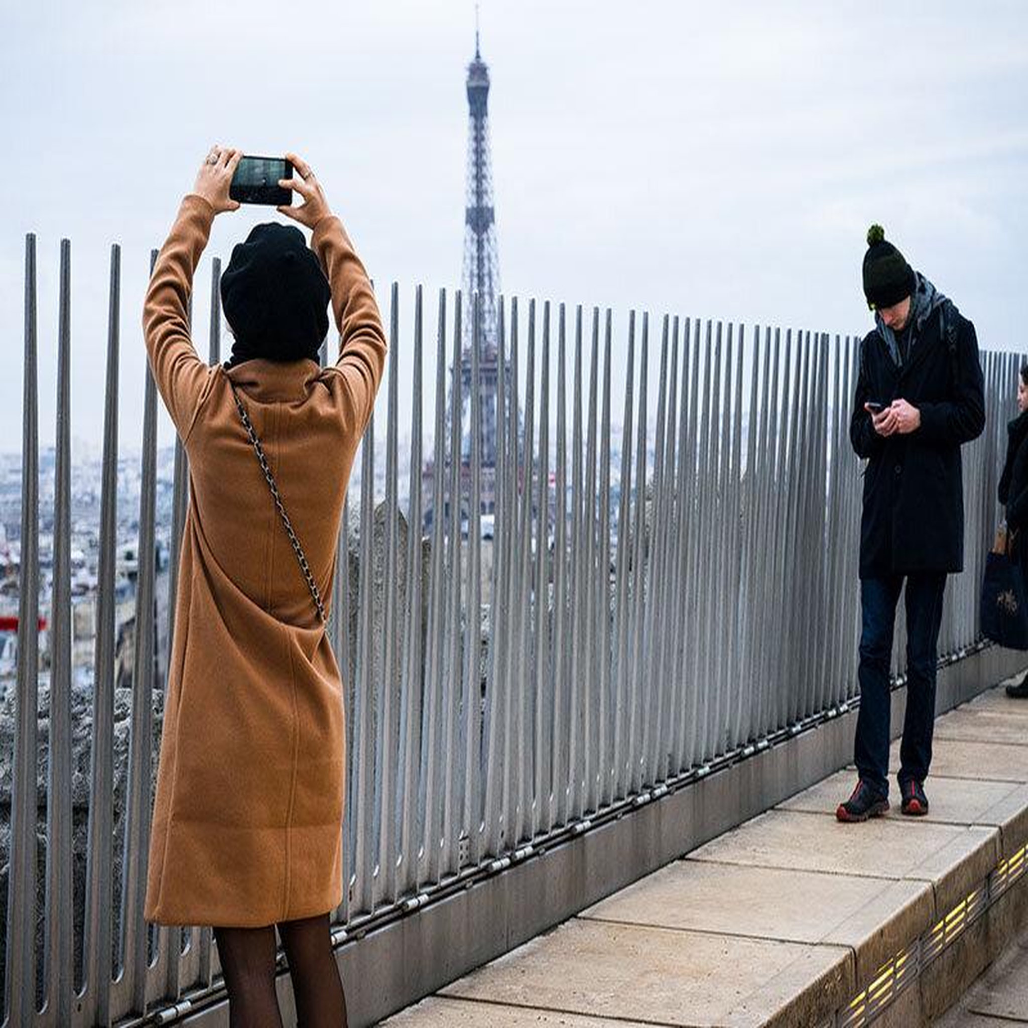 Voir la diapositive 3 : Smartbox 2 entrées générales adultes pour l'arc de triomphe avec accès au rooftop panoramique - coffret cadeau sport & aventure