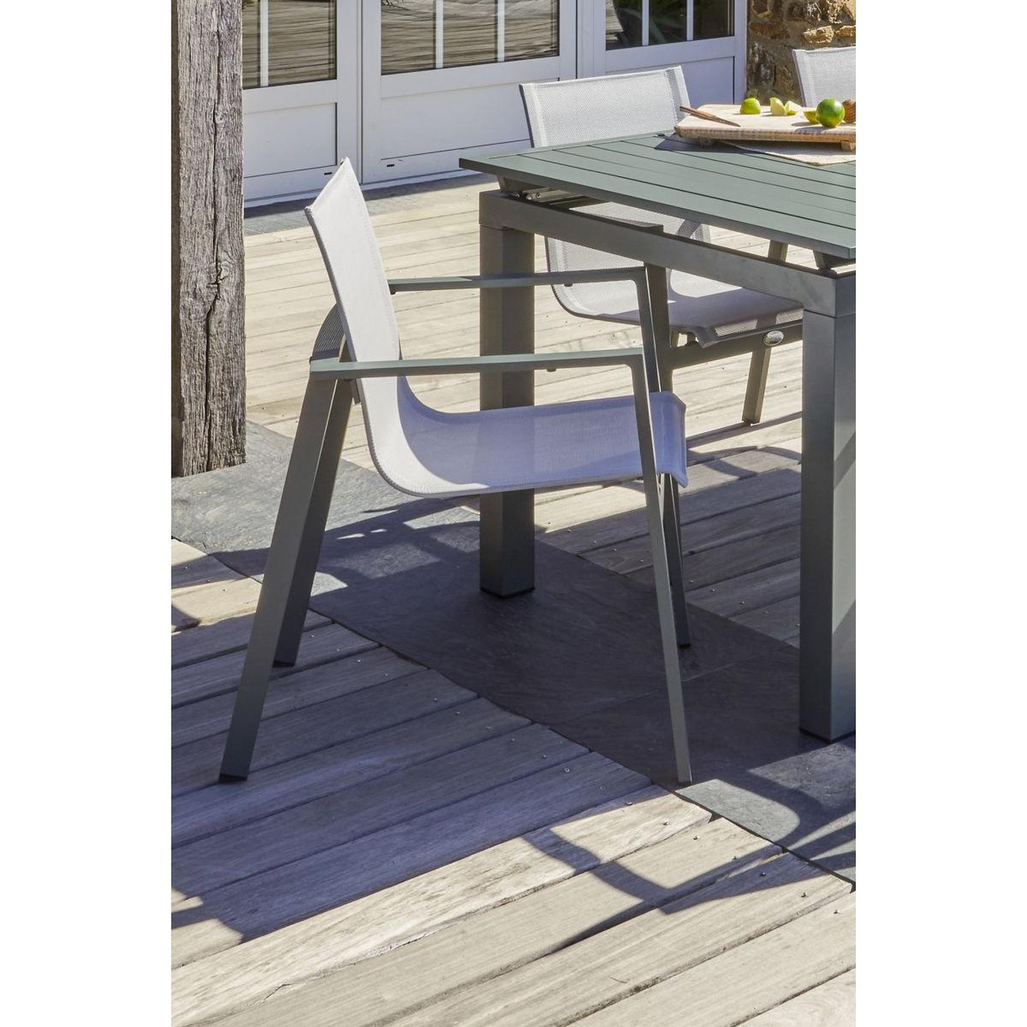 Voir la diapositive 5 : DCB GARDEN Ensemble Table de Jardin Extensible & 8 Fauteuils  Miami  180-240cm Kaki