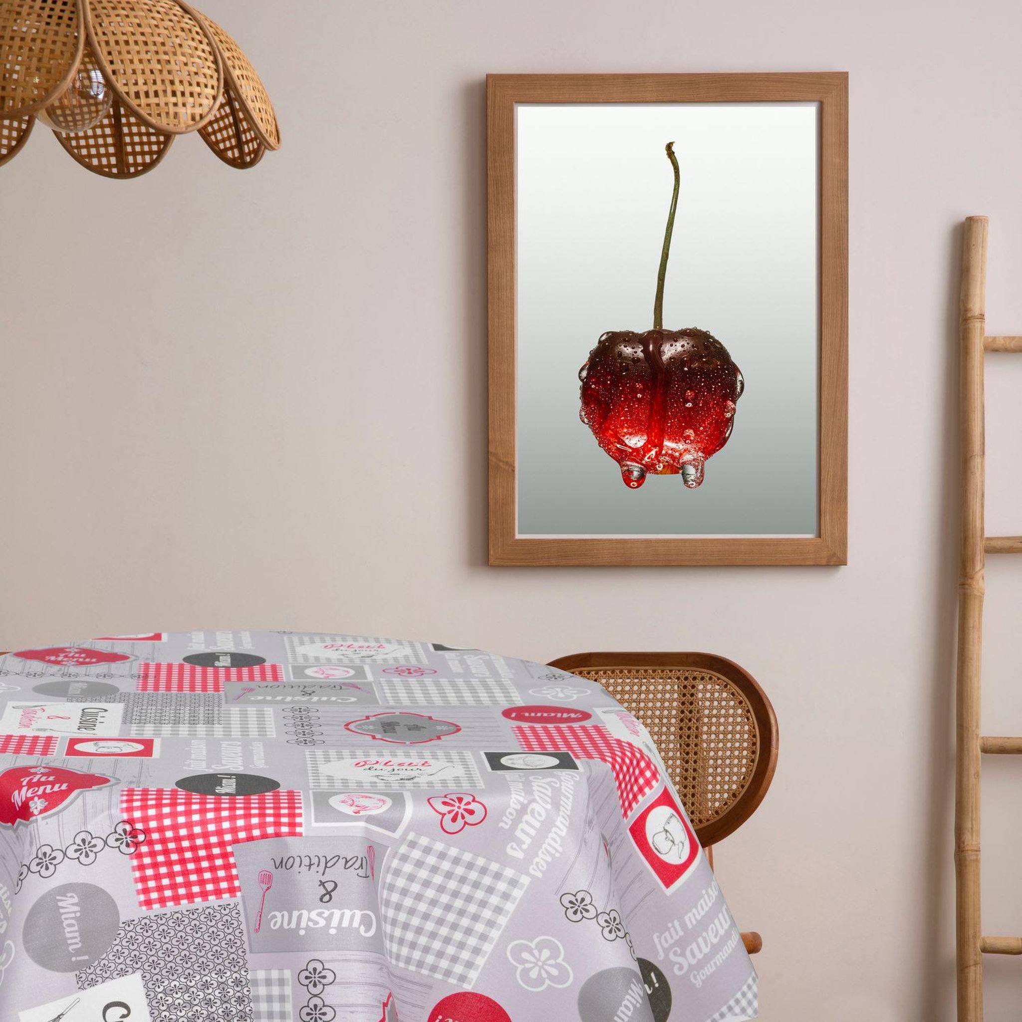 Voir la diapositive 2 : HABITABLE Nappe en toile cirée ronde motif cuisine miam - diam. 150 cm