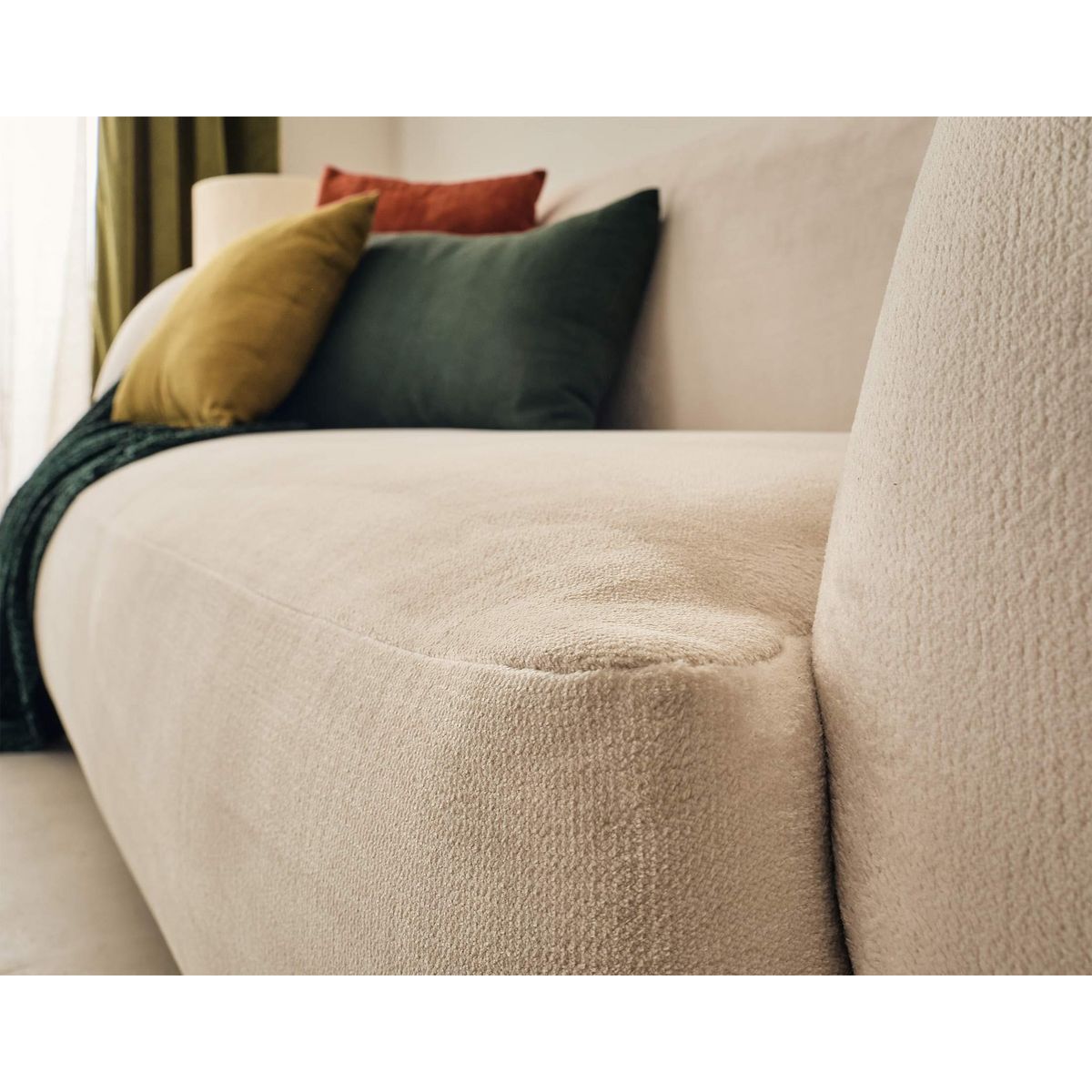 LISA DESIGN Ernee - canapé 3 places - en velours