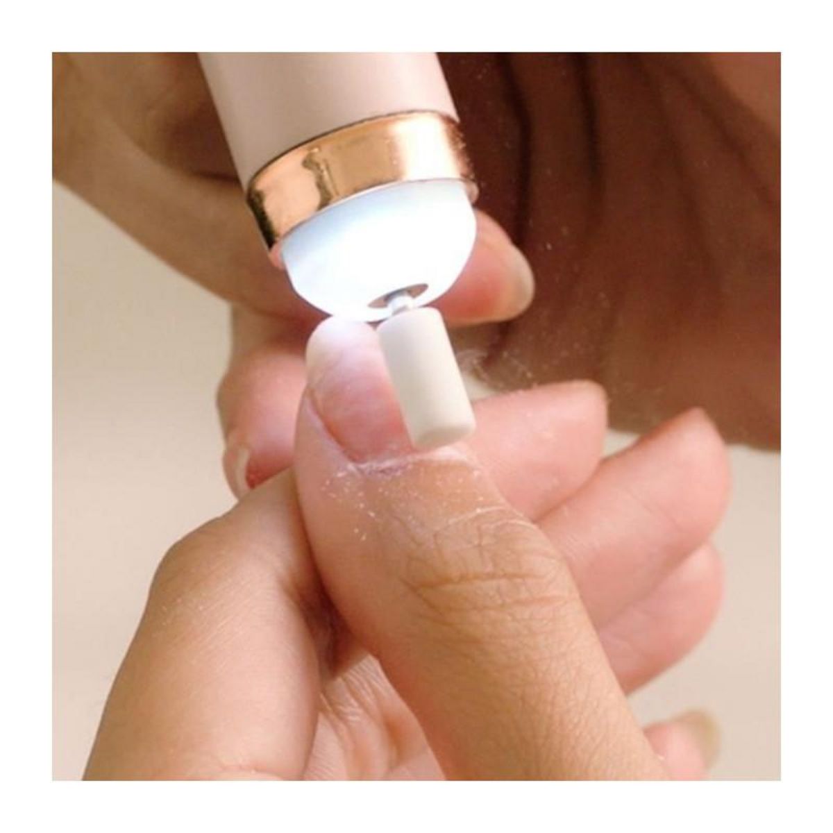 FLAWLESS FINISH Finishing Touch Flawless Salon Nails - Lime a Ongles Électrique - Kit Manucure Professionnel pour Expérience de Manucure a Dom