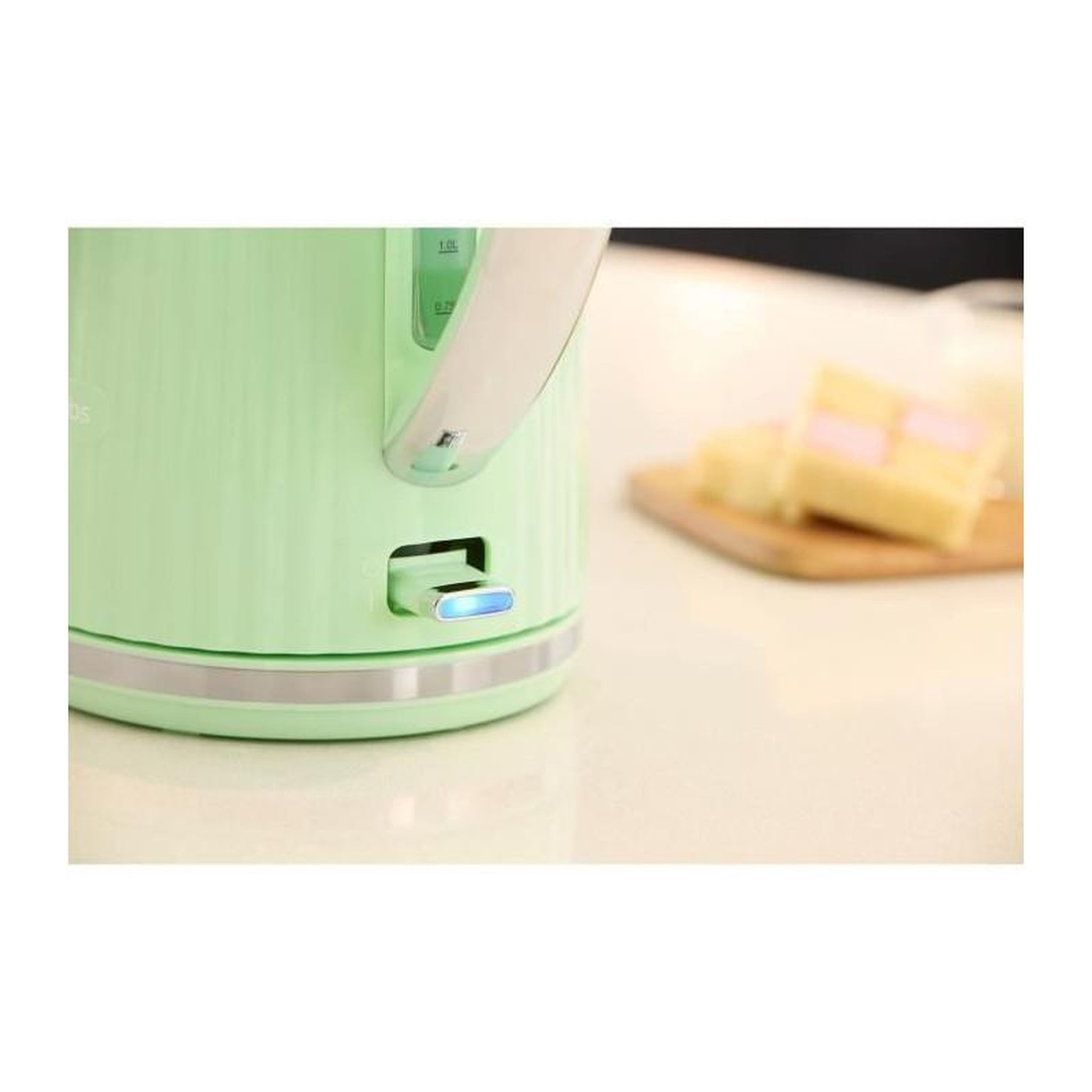 Voir la diapositive 4 : Russell Hobbs Bouilloire - RUSSELL HOBBS - EDEN - 2400 W - 1,7 L - Pistachio