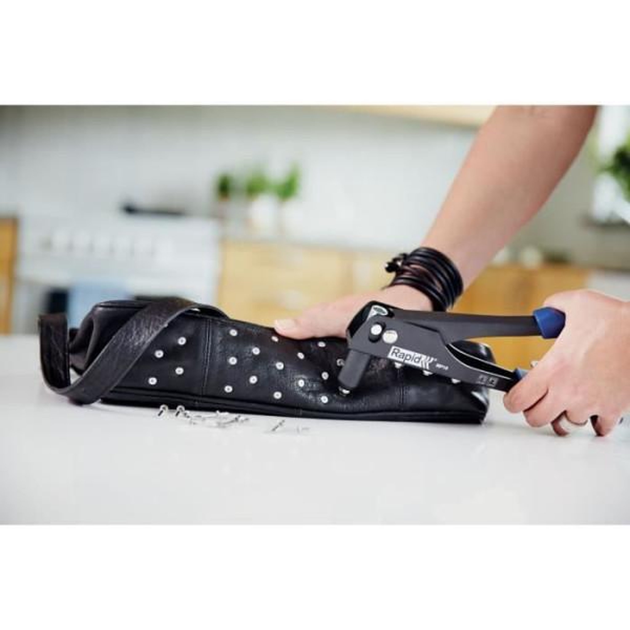 Voir la diapositive 6 : RAPID Pince rivets - rapid - rp10 - blister + 100 rivets