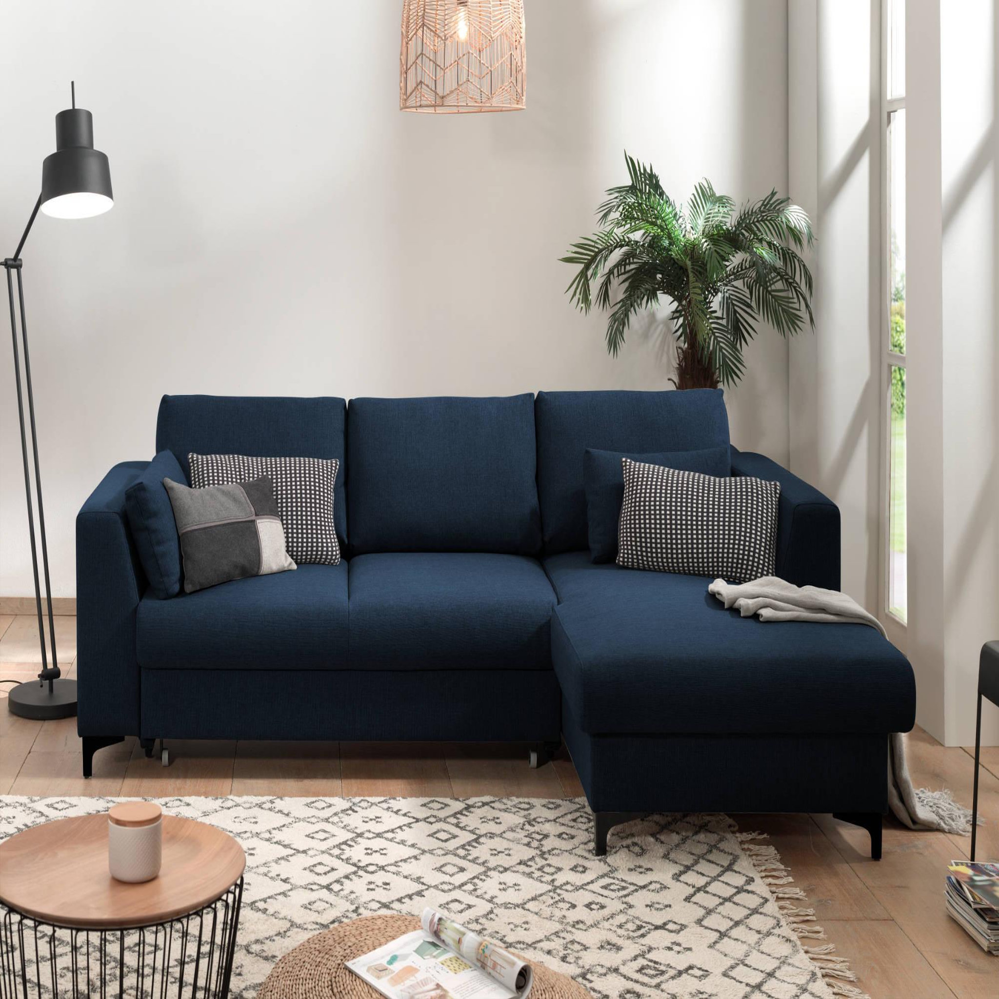 Voir la diapositive 2 : LISA DESIGN Tala - canapé d'angle droit - convertible avec coffre - 4 places - en tissu