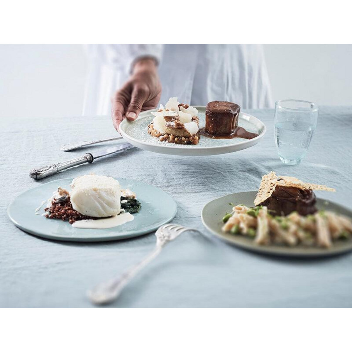 Smartbox 1 déjeuner ou un dîner 3 plats au choix dans l'univers Gastronomie de la Maison Lenôtre - Coffret Cadeau Gastronomie