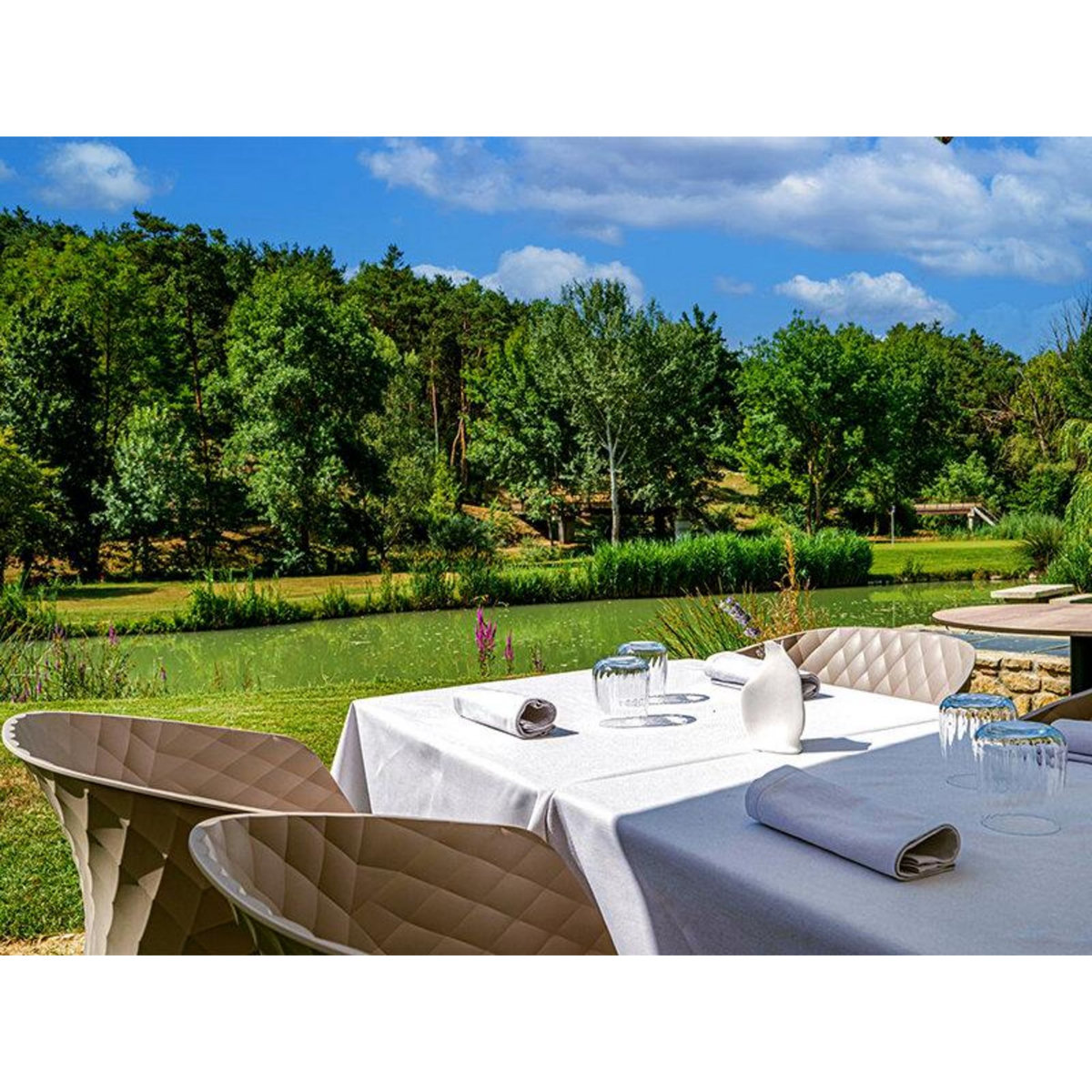 Smartbox 3 jours de luxe en hôtel 5* avec dîner, champagne, massage, accès au spa et au golf - Coffret Cadeau Séjour