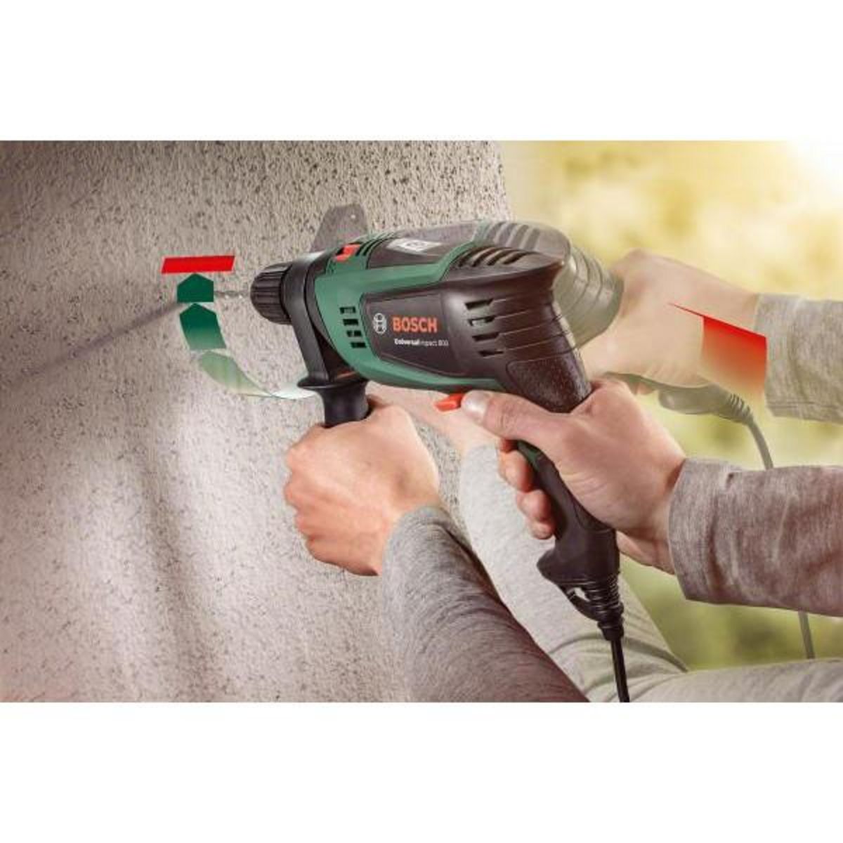 BOSCH Perceuse a percussion filaire Bosch - UniversalImpact 800 (800W, béton 14mm, bois 30mm, livré avec accessoires)