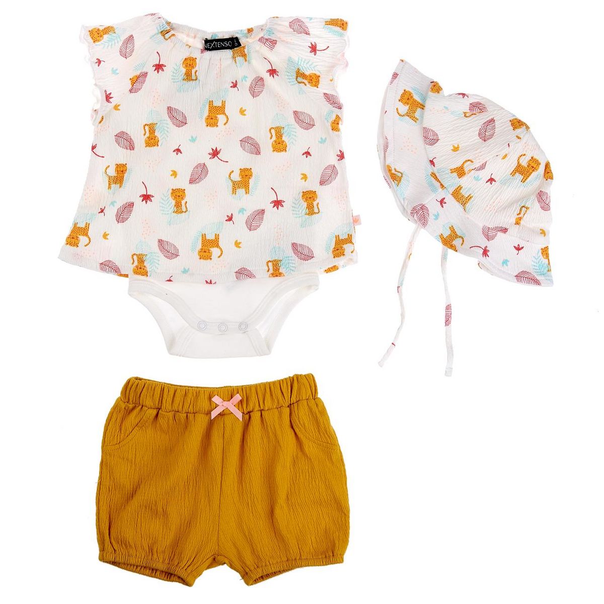 IN EXTENSO Ensemble de naissance short + t-shirt + body + bob bébé fille
