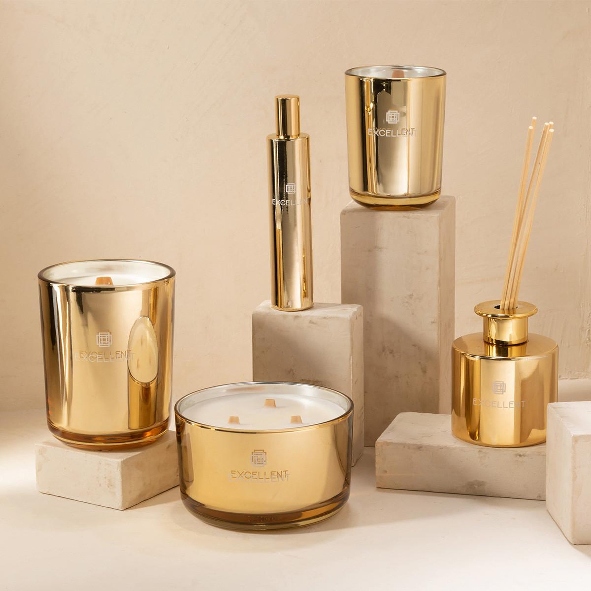 Voir la diapositive 4 : J-LINE Huile parfumée  excellent  150ml golden honey