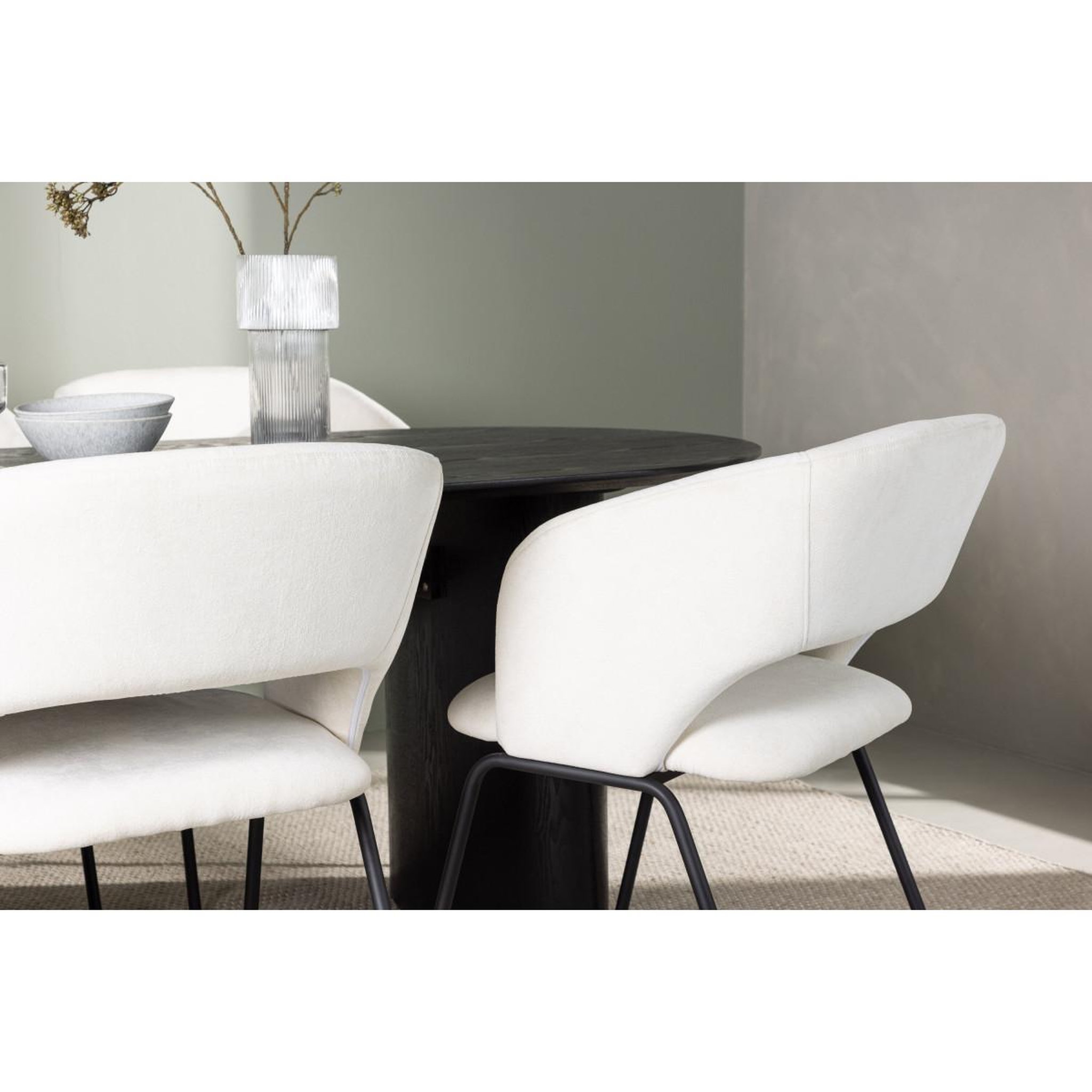 Voir la diapositive 6 : Paris Prix Ensemble table à manger & 4 chaises  isolde & day  180cm noir & blanc cassé