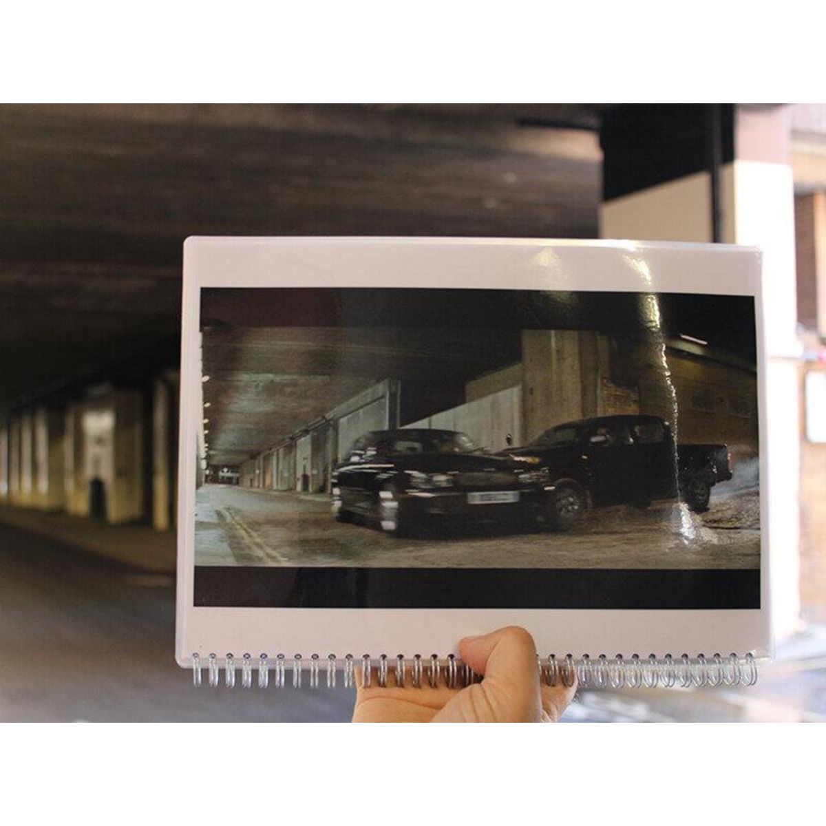 Smartbox Visite guidée de James Bond® à Londres en bus pour 2 - Coffret Cadeau Multi-thèmes