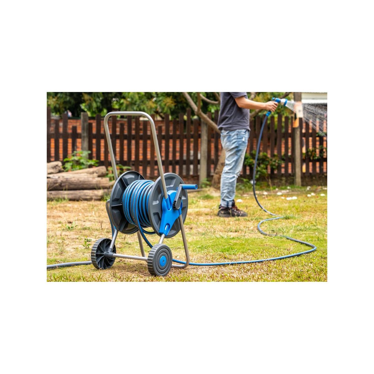 SUAN Dévidoir sur roues - Suan - Kit complet - Longueur du tuyau : 15m
