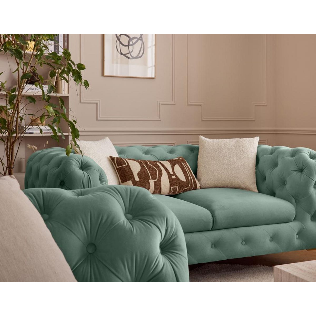 LISA DESIGN Camden - canapé 2 places chesterfield en velours - pieds en métal doré