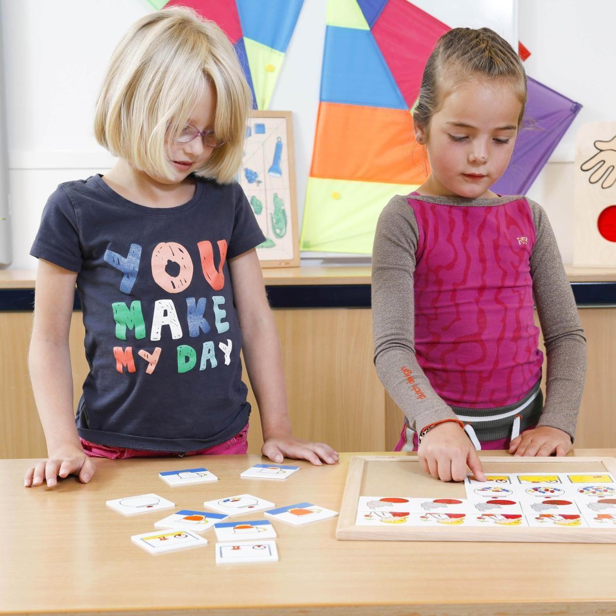 Voir la diapositive 2 : EDUCO Comparer les volumes