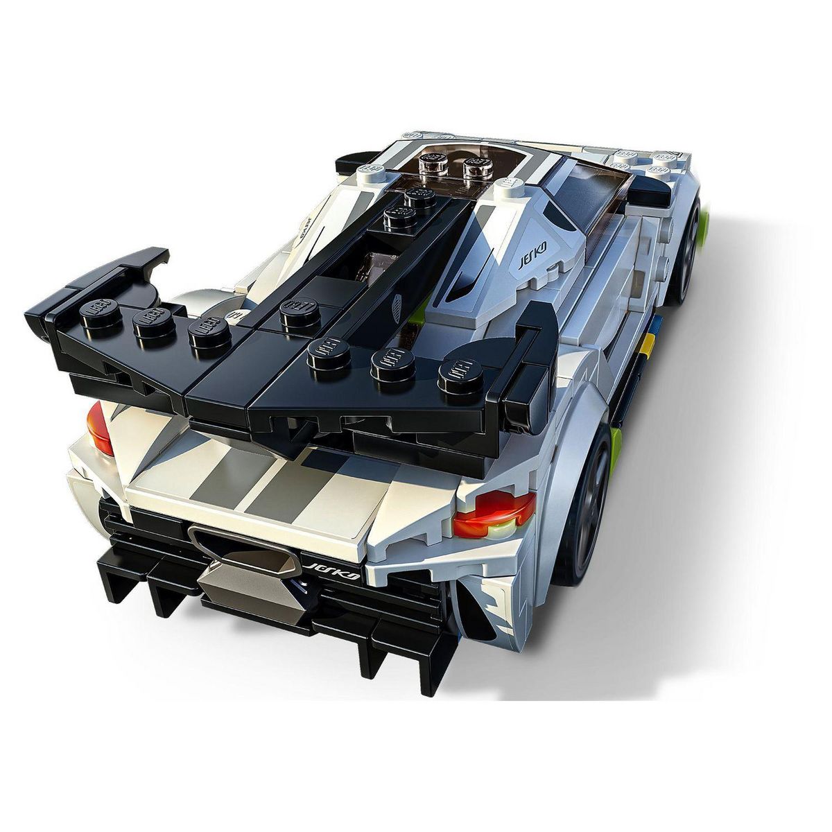 LEGO Speed Champions 76900 - Koenigsegg Jesko, Jouet voiture de course avec mini figurine de pilote en combinaison - pour enfants de 6 ans et plus