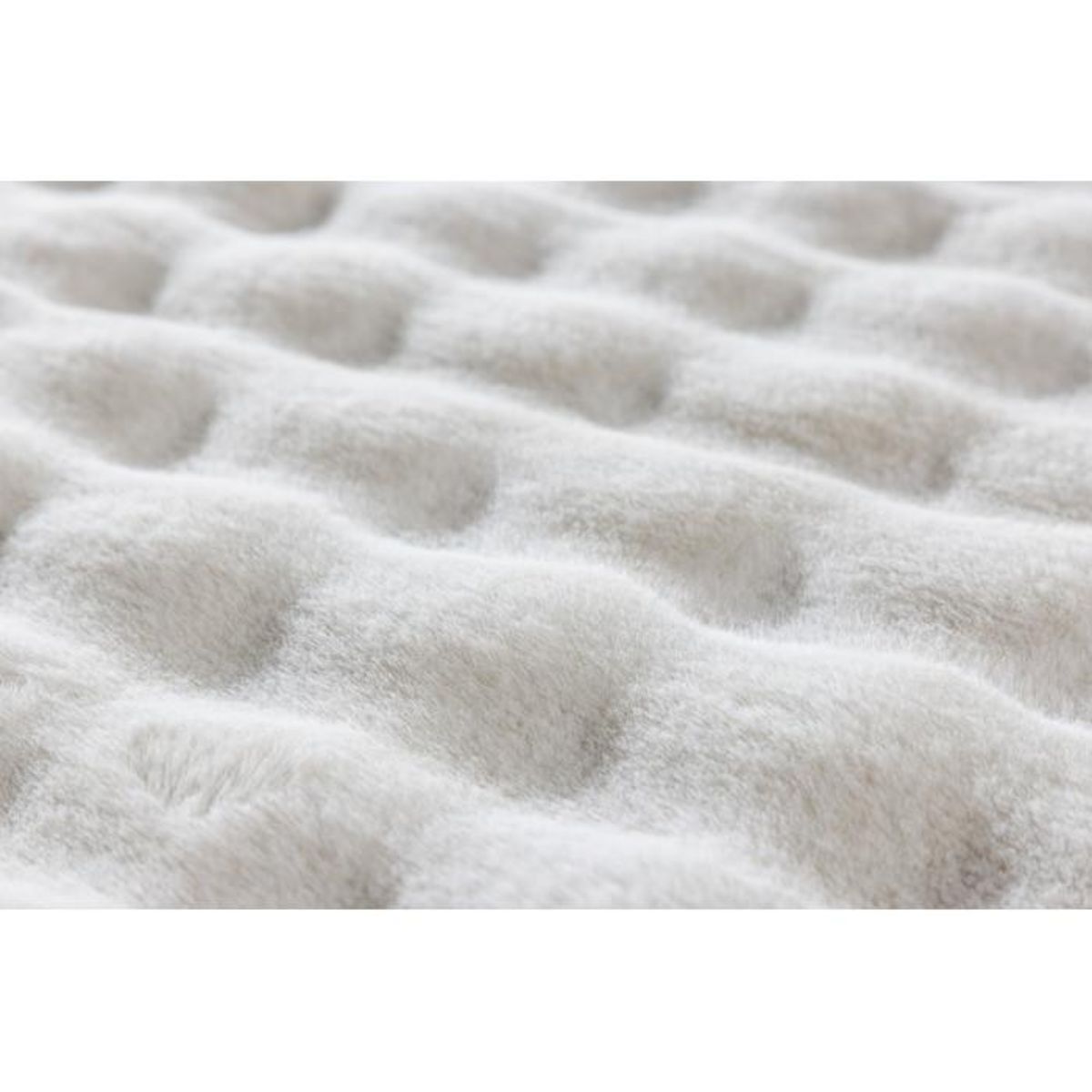 Paris Prix Tapis Imitation Fourrure  Novis  160x230cm Blanc