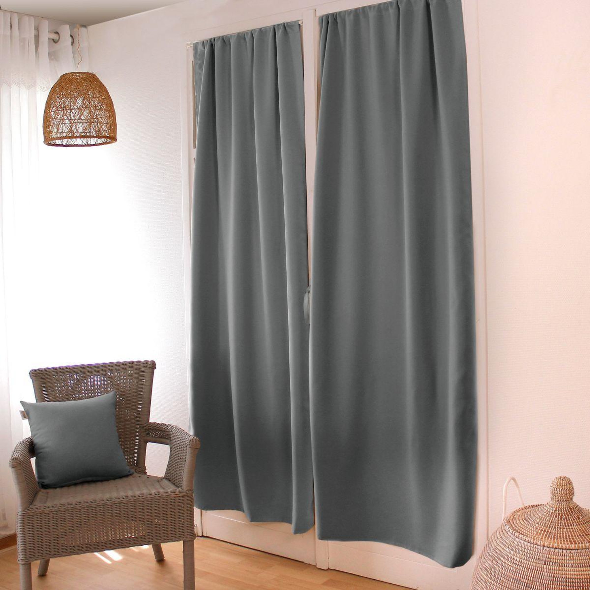 Voir la diapositive 5 : ENJOY HOME Rideau de porte occultant  reglisse  90x210cm gris clair