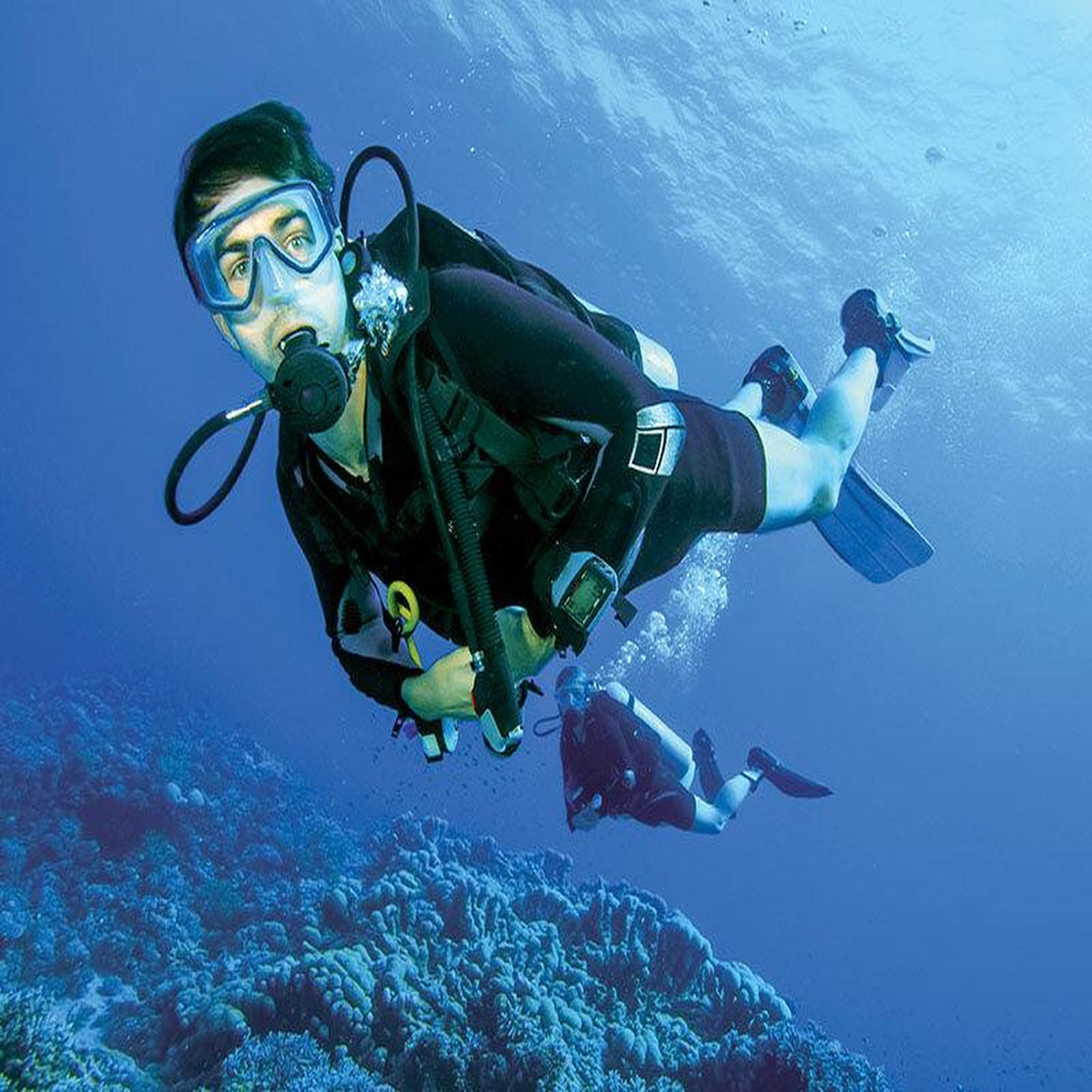 Voir la diapositive 3 : Smartbox Baptême de plongée sous-marine en solo - coffret cadeau sport & aventure