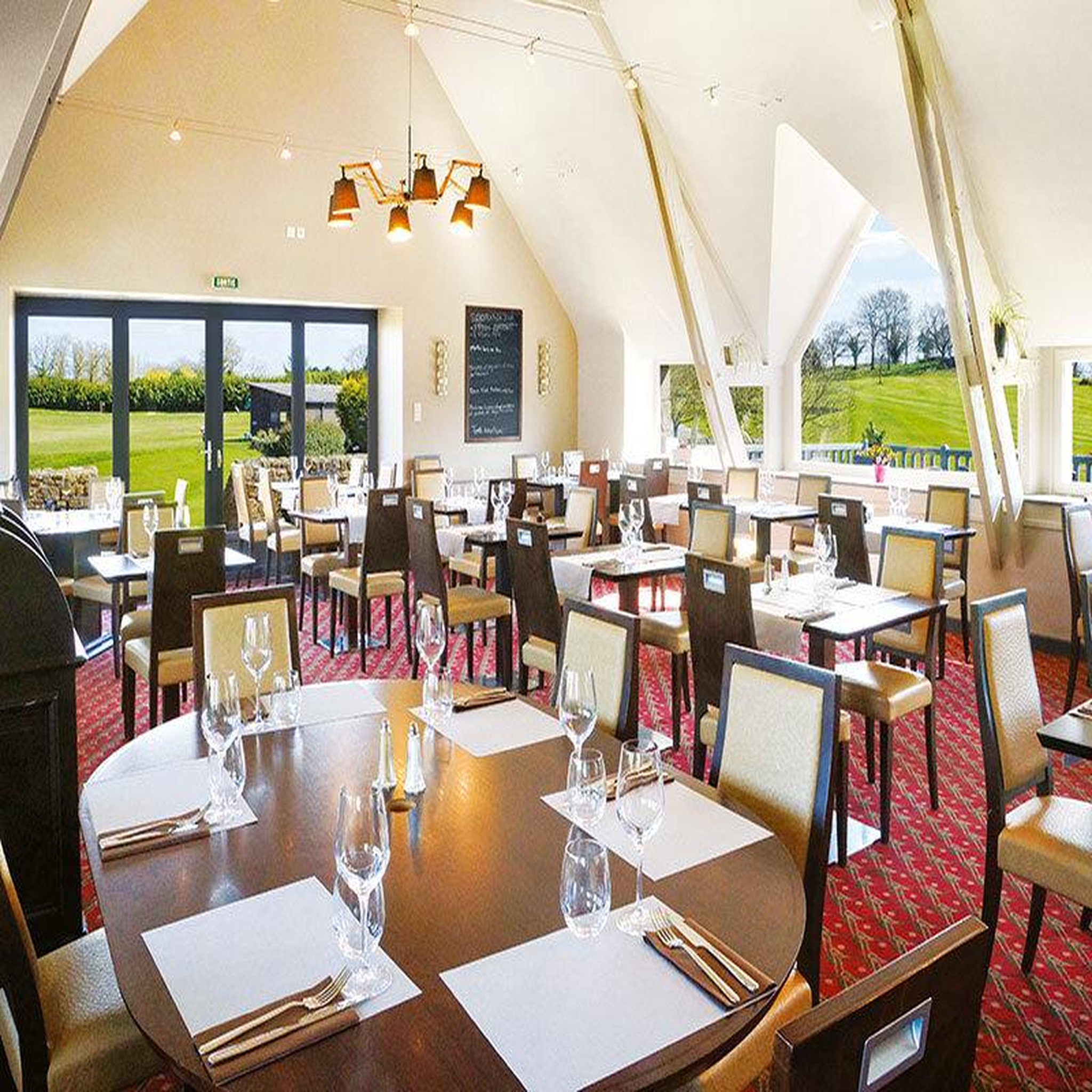 Voir la diapositive 4 : Smartbox 2 jours en hôtel 4* avec dîner près de saint-malo - coffret cadeau séjour