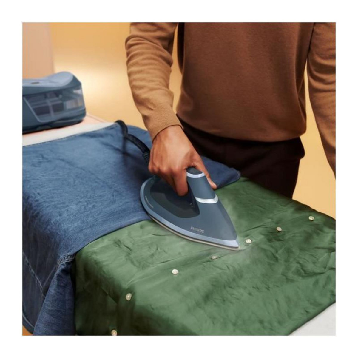 Philips Centrale vapeur 8 bars 130g/min autonomie illimité - PSG6042-20