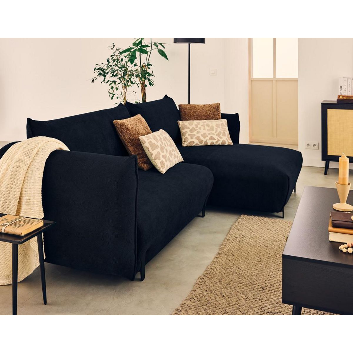 LISA DESIGN Gianni - canapé d'angle droit 4 places convertible avec coffre en tissu