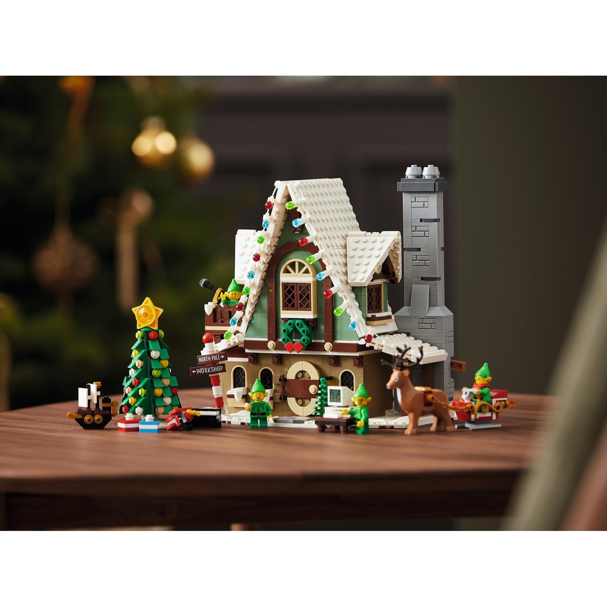 Voir la diapositive 6 : LEGO Creator Expert Le pavillon des elfes