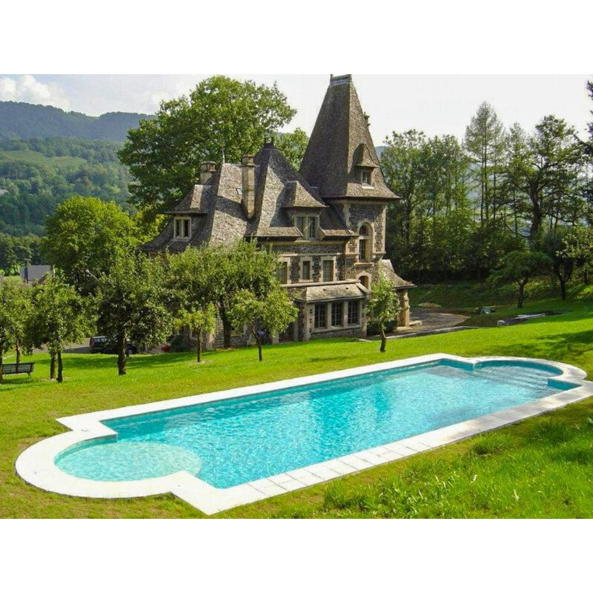 Smartbox 2 jours en chambre d'hôtes de caractère entre Rodez et Clermont-Ferrand - Coffret Cadeau Séjour