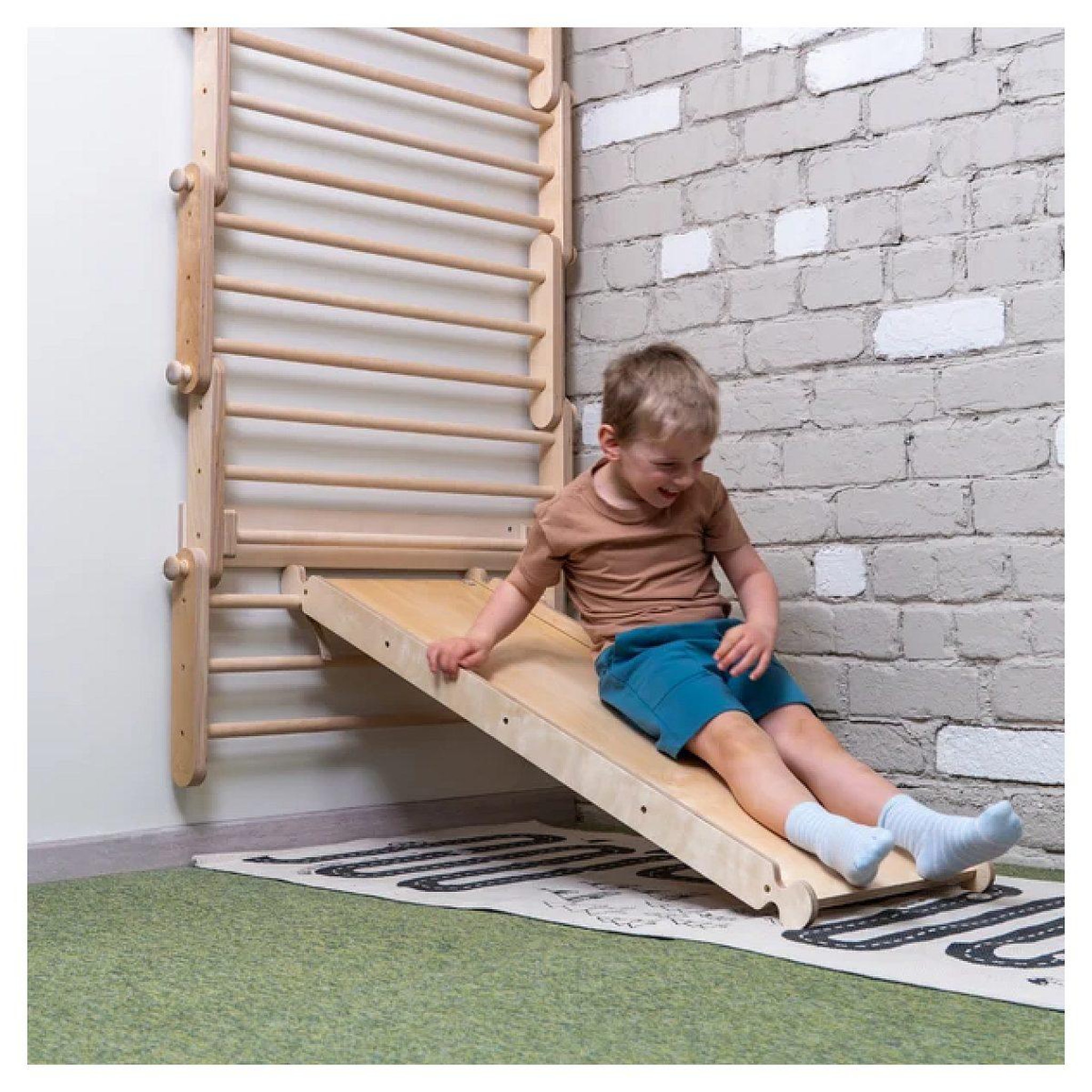 Voir la diapositive 2 : ETTE TETE Kit de fixation murale en bois naturel